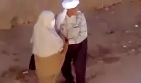 دخترک معصوم, سکس داستانی پورن پالمر باعث می شود شوهر, انزال, در یک سوراخ شکوه